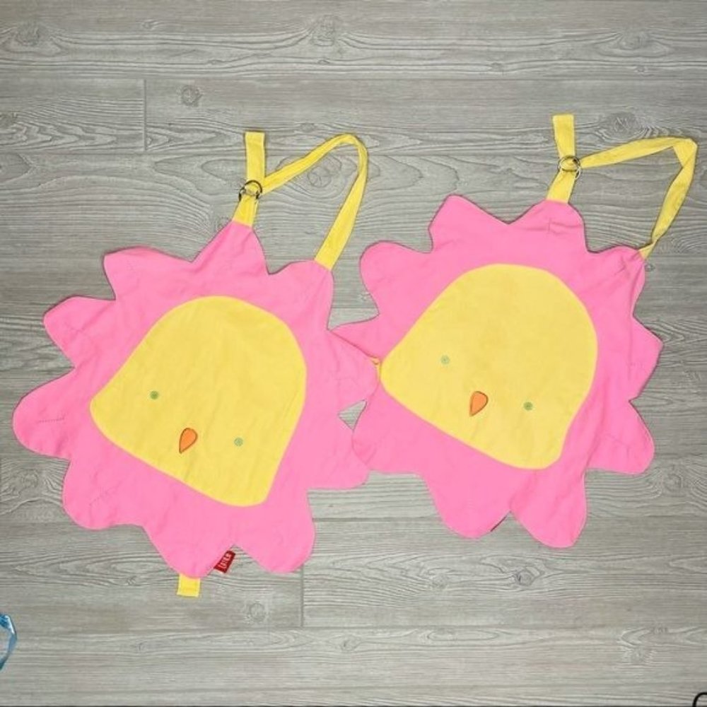 2 Debbie mumm for Joann fabrics Easter chick / chicken cotton aprons matching ch